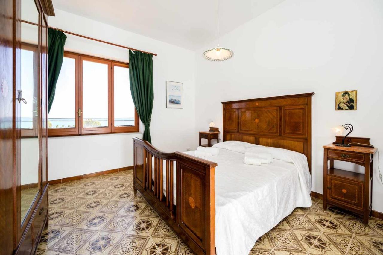 Casamici Sampieri Centosicilie Apartment Стая снимка